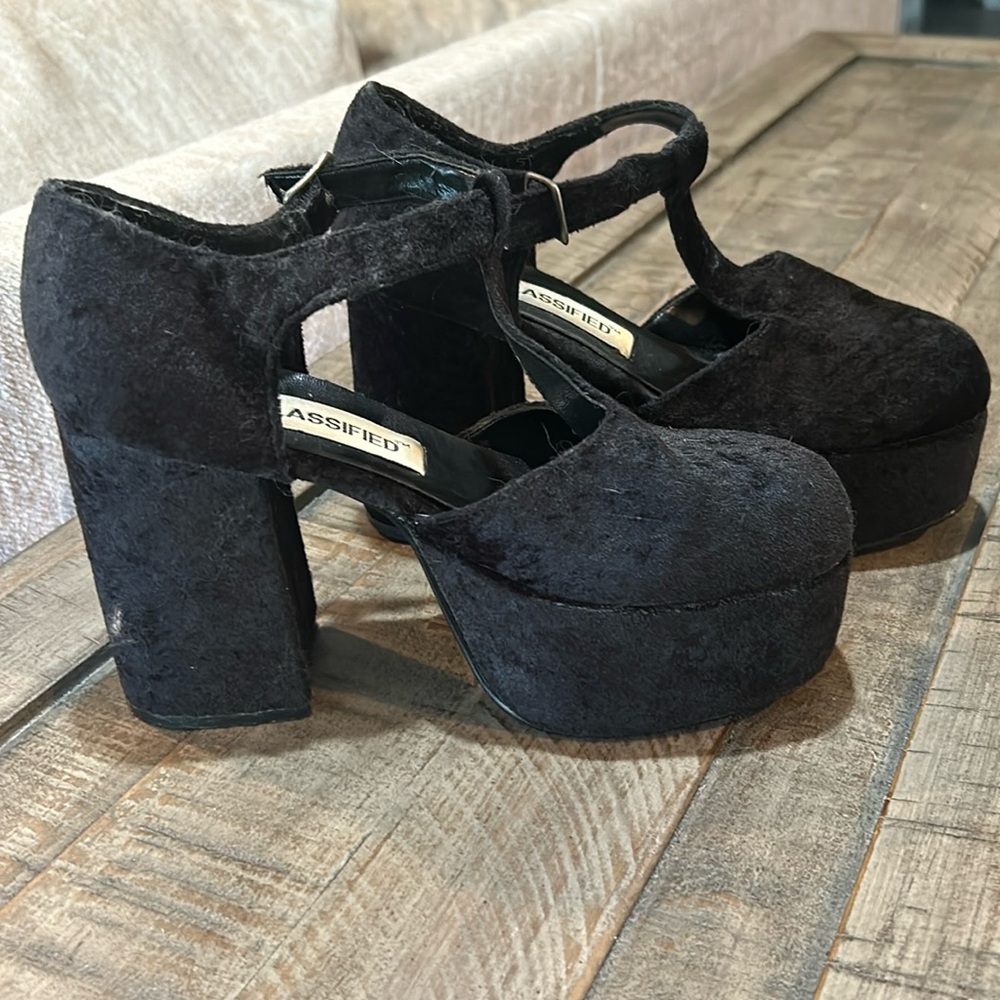 Vintage | Classified | Platform Shoes